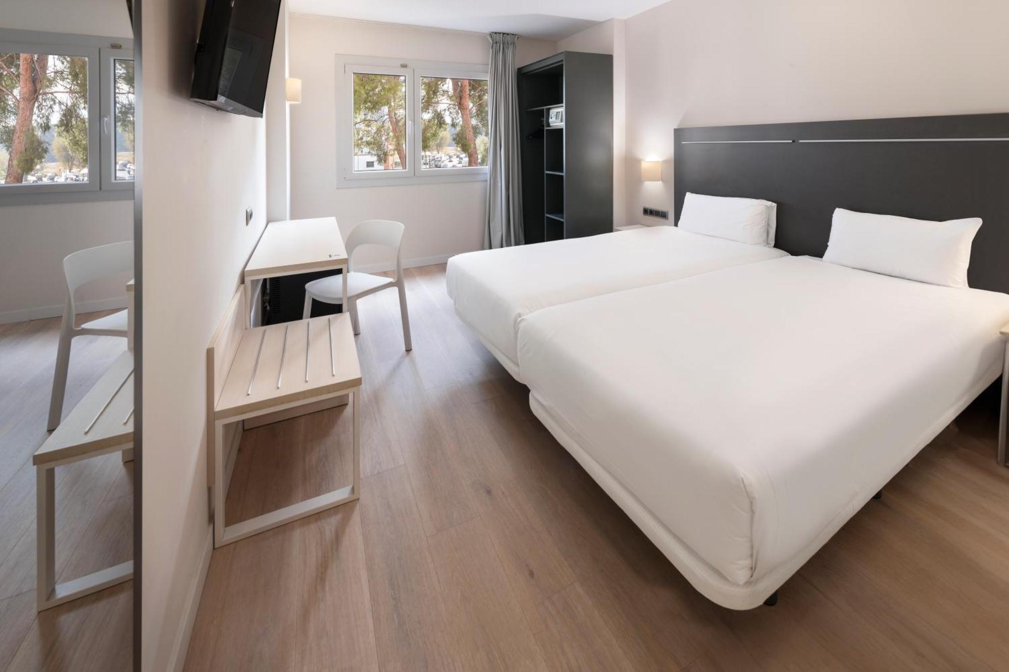 B&B Hotel Barcelona Rubí Kültér fotó