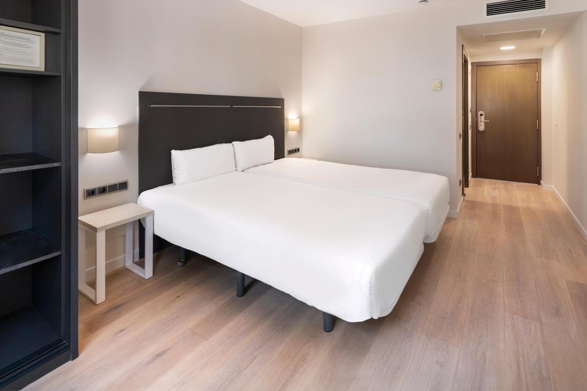 B&B Hotel Barcelona Rubí Kültér fotó