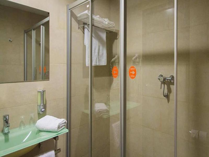 B&B Hotel Barcelona Rubí Kültér fotó